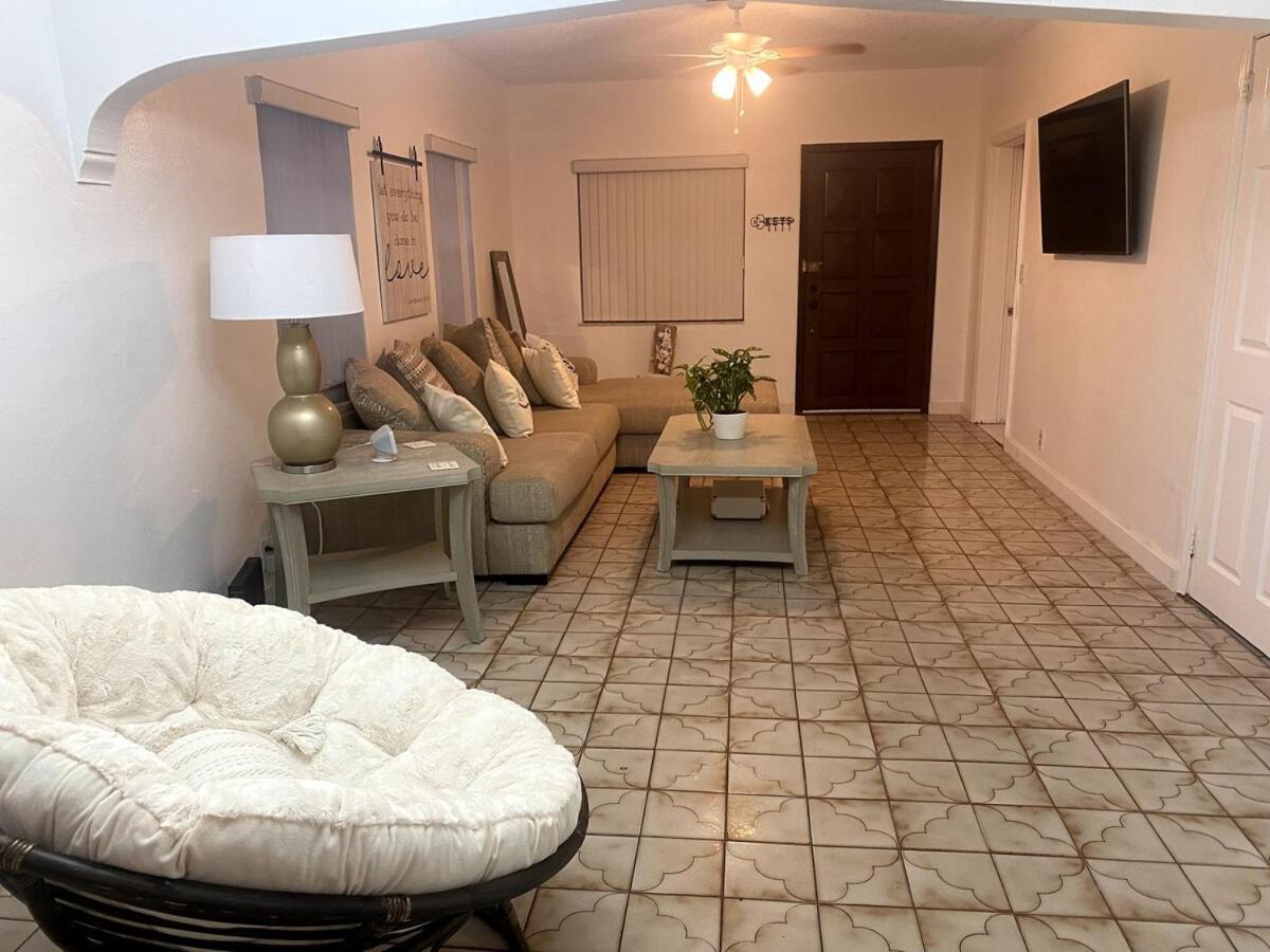 Casa vacanze Chic Centrally Located Spacious 4 Bedrooms Miami