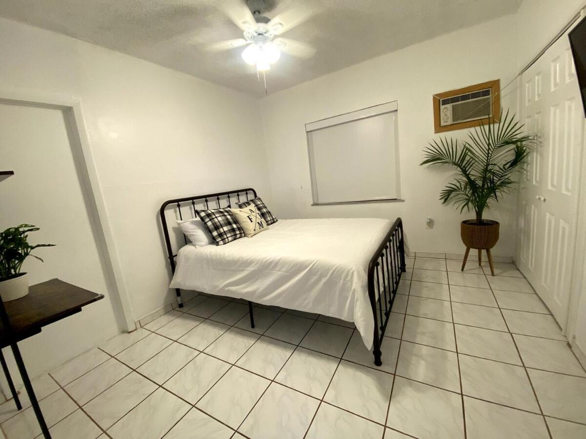 Chic Centrally Located Spacious 4 Bedrooms Miami